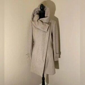 Zara Wool beige Tan Cream Ivory Neutral Coat Lapel Collar Medium